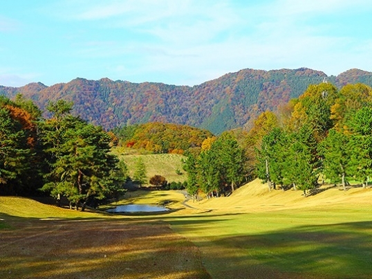 津久井湖ゴルフ倶楽部