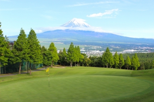 三甲ゴルフ倶楽部富士コース（旧富士国際ゴルフ倶楽部）