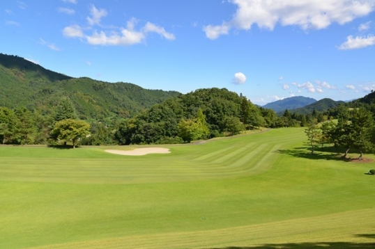 上野原カントリークラブ